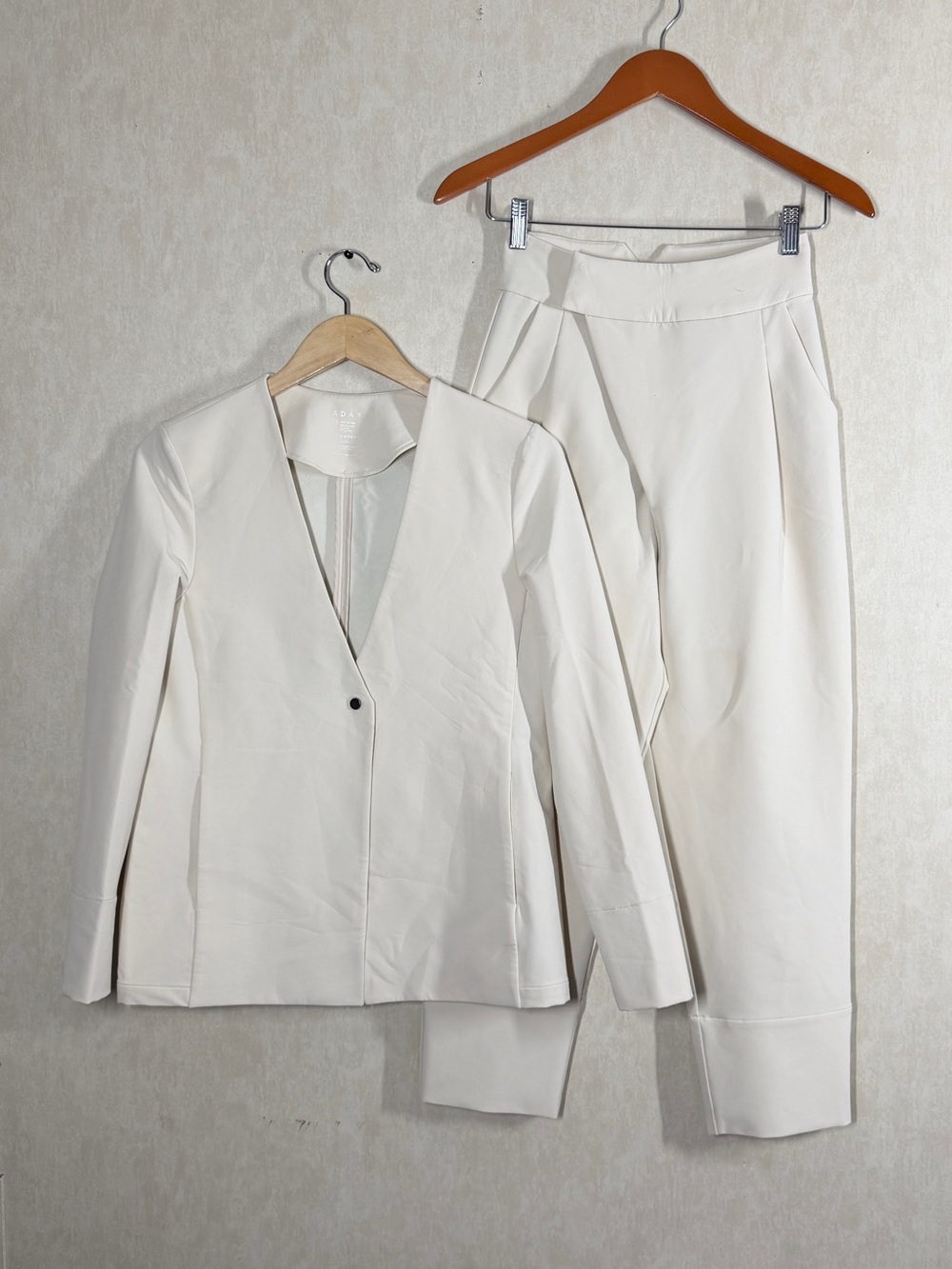 ADAY Women’s Set Strategy Blazer & High Waist Portfolio Tailored Pants Ivory XS